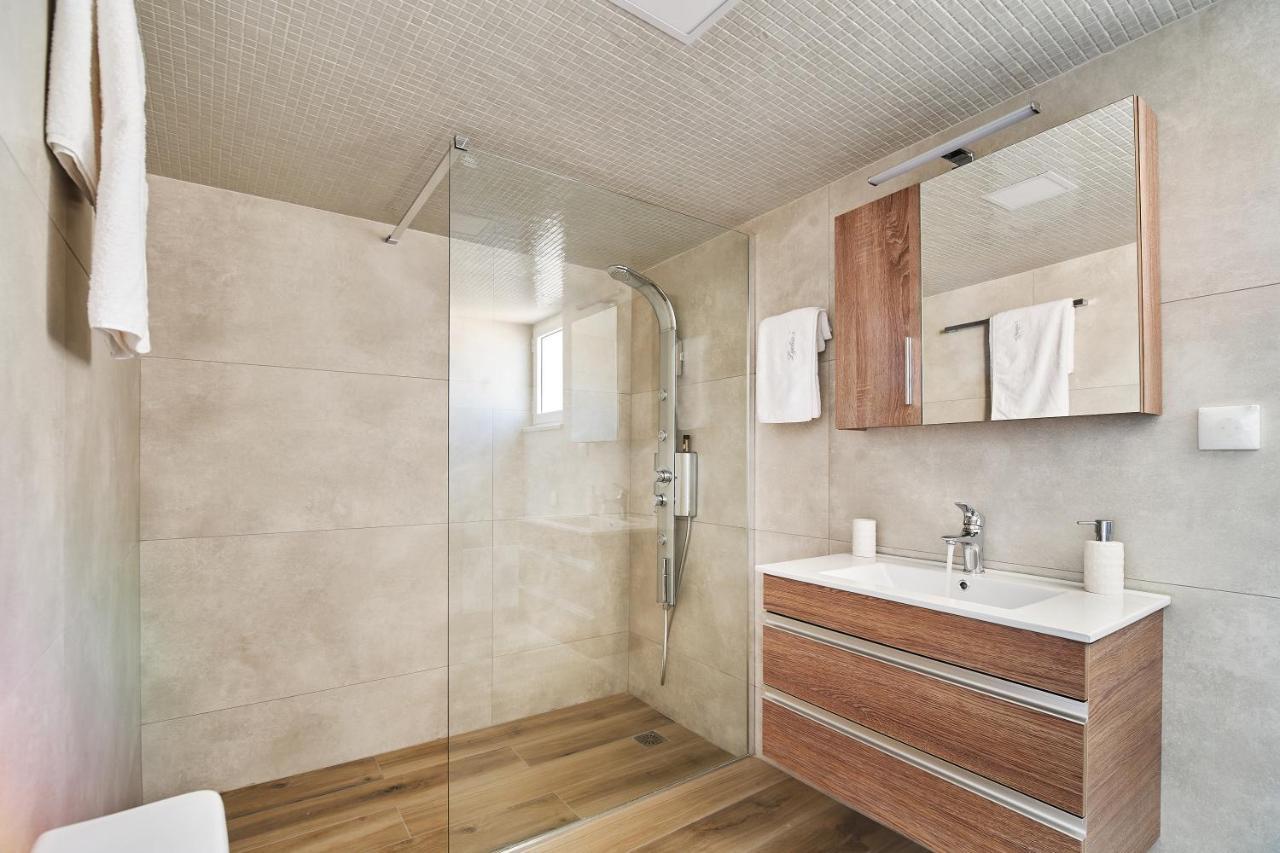 Bella Apartment Kíszamosz Kültér fotó